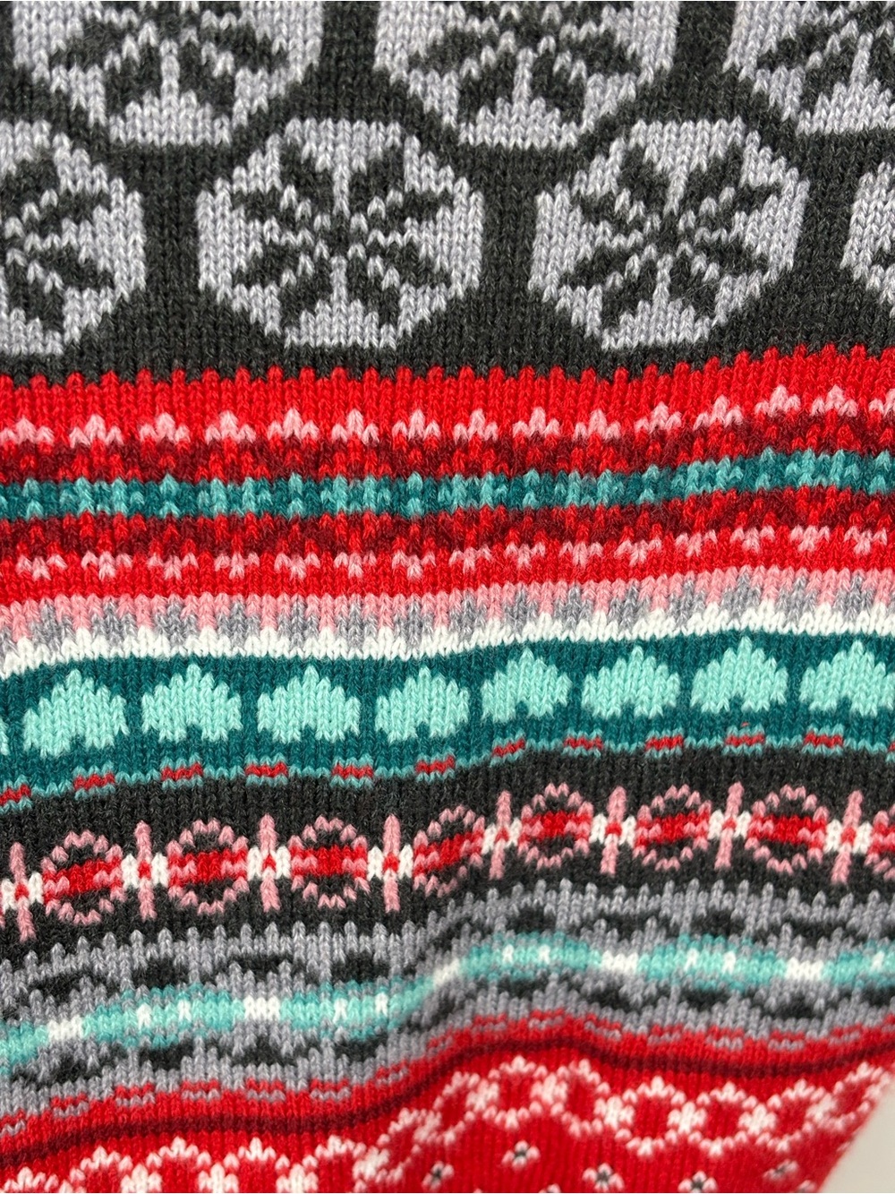 Die Spiegelburg Nordic Infinity Scarf Graphic Multicolor Snowflake Cozy Winter - Picture 4 of 6